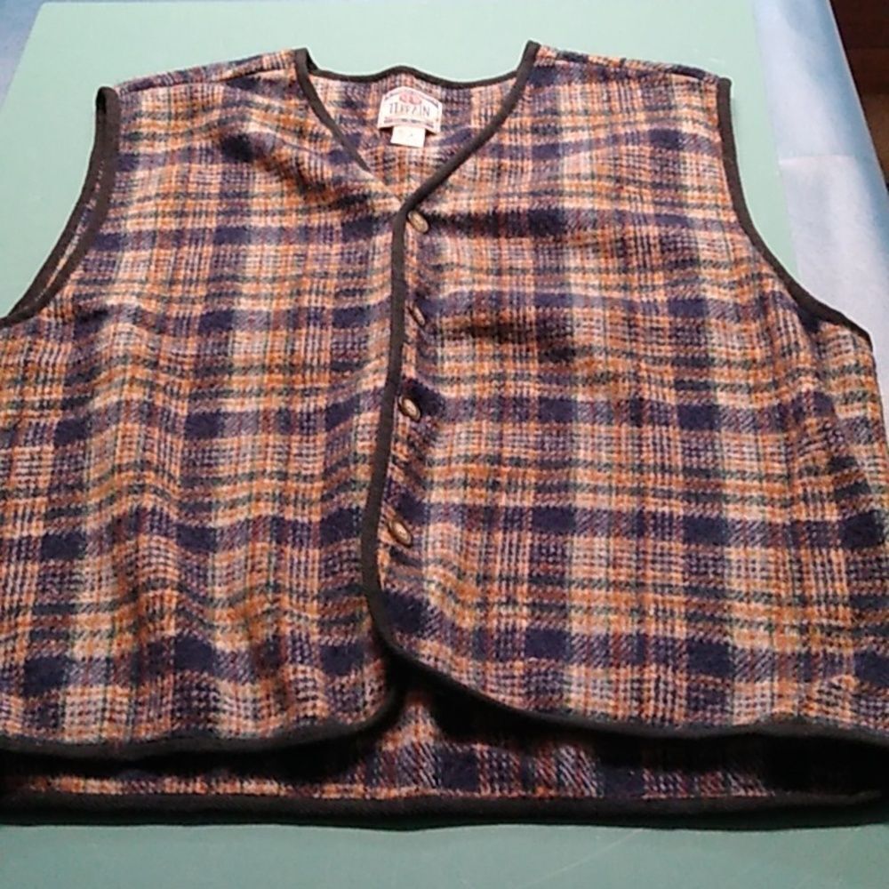 Vintage New Terrain Men's XL Wool Blend Four Button Vest Warm Comfy Cottagecore